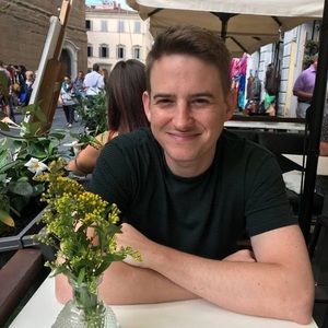 Meet your Posher, Evan